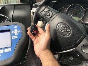 2014 Toyota Corolla New remote KEY (26)