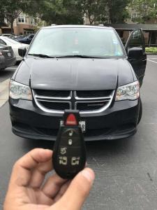 2015 Dodge Caravan key fob (3)